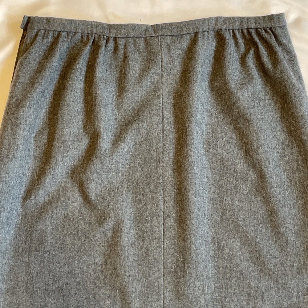 Vintage Pendleton Gray Skirt 100% Virgin Wool Size 18 Pockets Lined Made In USA - Picture 15 of 16